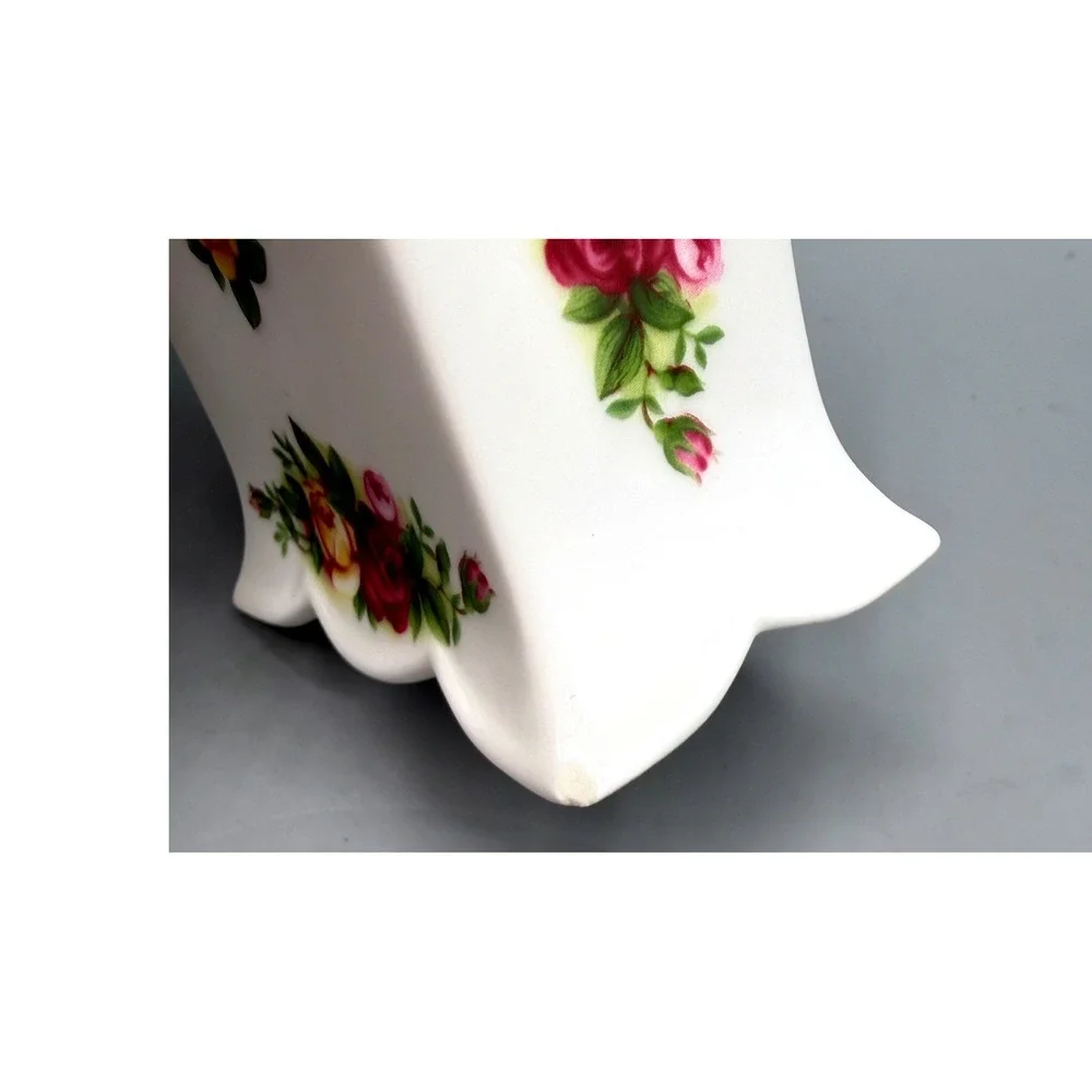 Royal Albert Old Country Roses Bone China Mini Carriage Clock *Doesn't Keep Time - Picture 9 of 15